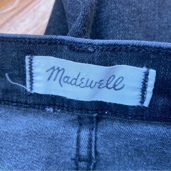 Madewell 9” High Riser Skinny  Exposed Button Fly Black Raw Hem Stretch Jean - Picture 15 of 16